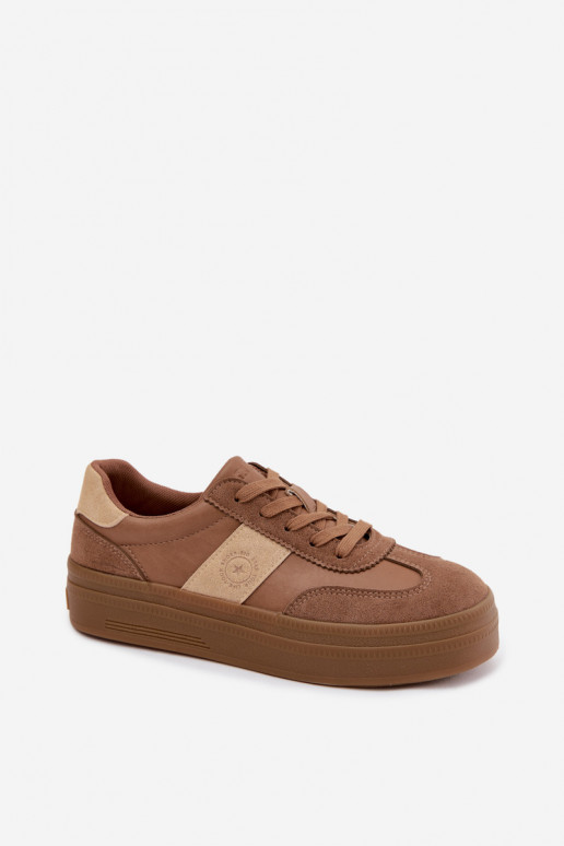 Sneakers per donne con plateau Big Star UU274015 in colore marrone