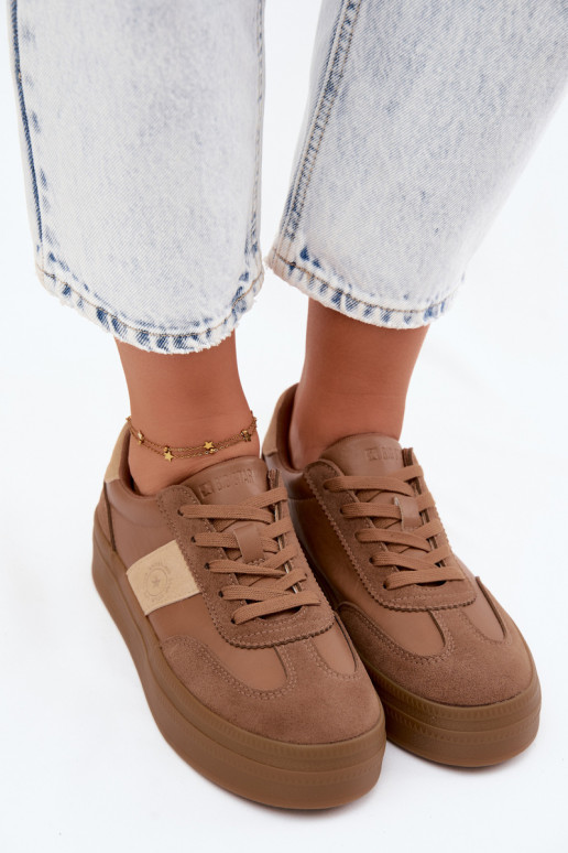 Sneakers per donne con plateau Big Star UU274015 in colore marrone