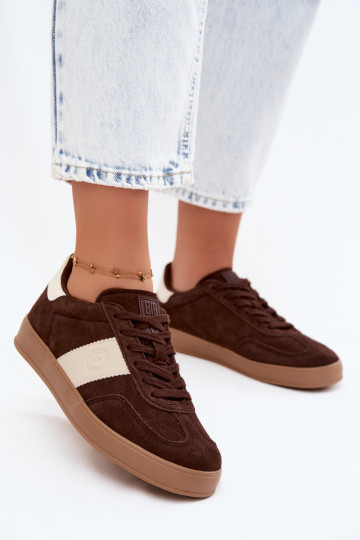 Sneakers per donne in ecopelle scamosciata Big Star UU274008 in colore cioccolato
