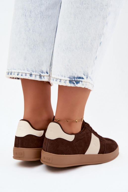 Sneakers per donne in ecopelle scamosciata Big Star UU274008 in colore cioccolato