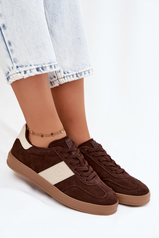 Sneakers per donne in ecopelle scamosciata Big Star UU274008 in colore cioccolato