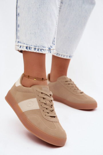 Sneakers per donne in ecopelle scamosciata Big Star UU274009 in colore sabbia 2