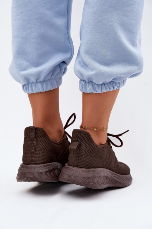 Scarpe sportive slip-on per donne Big Star UU274055 in colore cioccolato