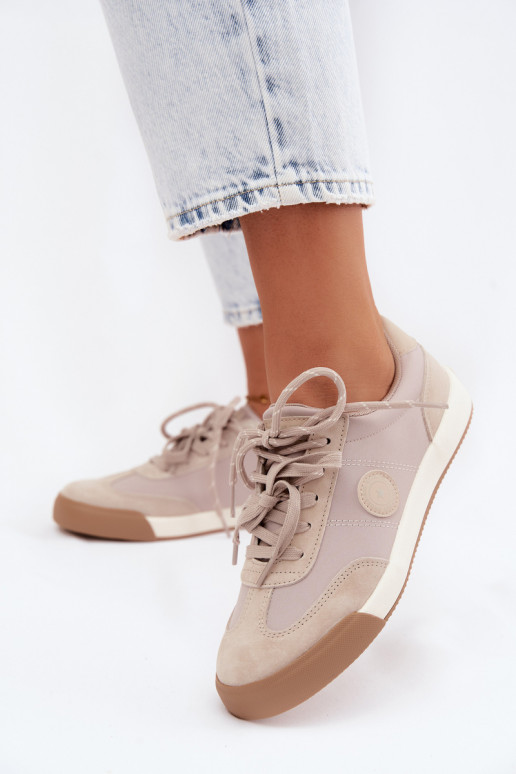 Sneakers in camoscio per donne con lacci doppi Big Star UU274001 in colore sabbia