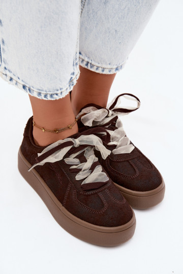 Sneakers da donna con piattaforma e lacci decorativi Big Star UU274004