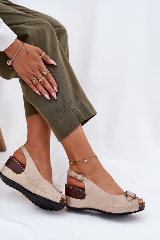 Sandali leggeri con piattaforma sabbia e oro Comfort Shoes Efravia
