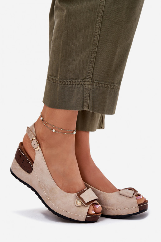 Sandali leggeri con piattaforma sabbia e oro Comfort Shoes Efravia