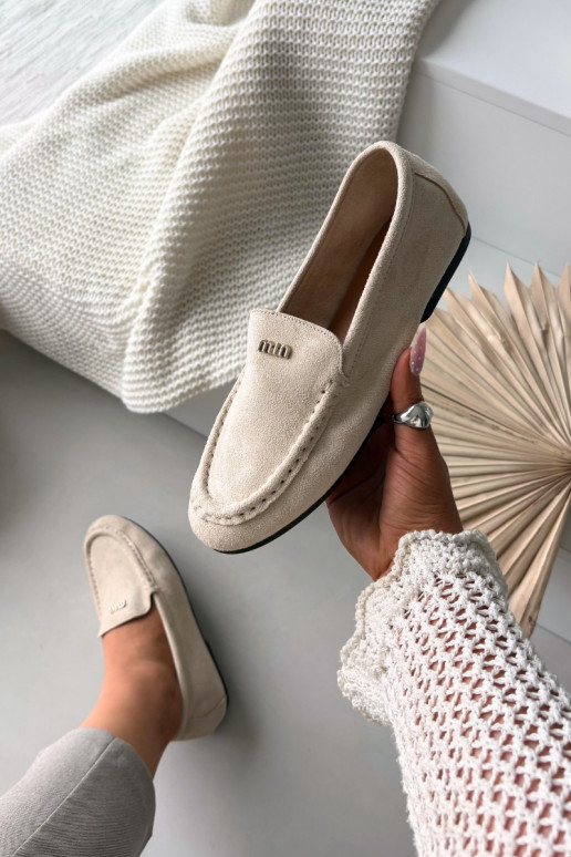 Mocassini beige da donna con dettagli dorati Sarivelle
