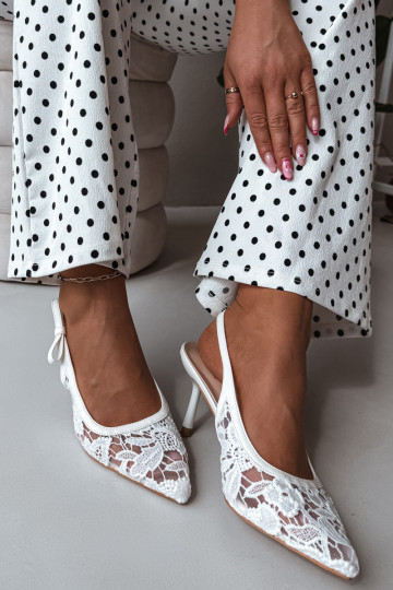 Sandali da donna con tacchi sottili con pizzo Colore bianco Pelivelle