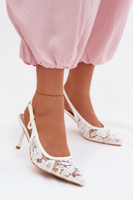 Sandali da donna con tacchi sottili con pizzo Colore bianco Pelivelle