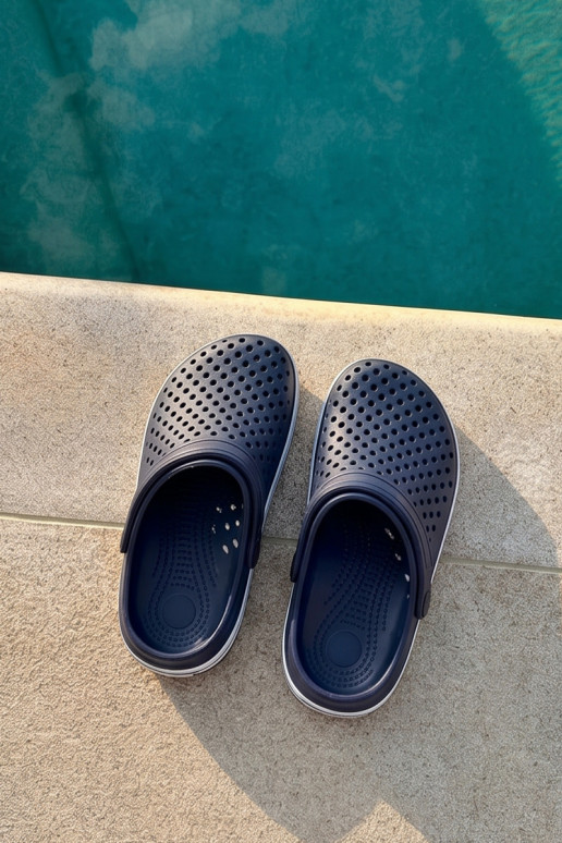 Pantofole leggere da uomo blu scuro Tai Turiravena