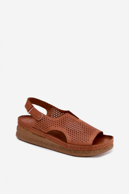 Sandali da donna marroni perforati con piattaforma Tai turiciejka L4494-29