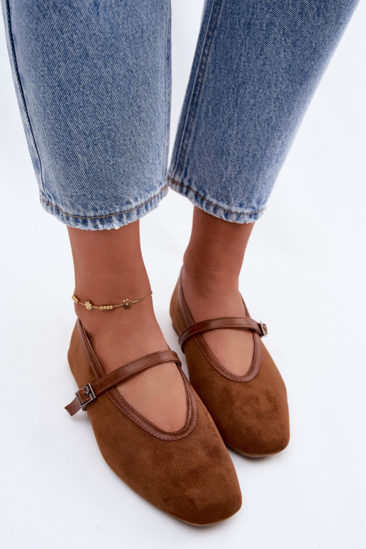 Ballerine marroni con cinturini in suede sintetico Felora