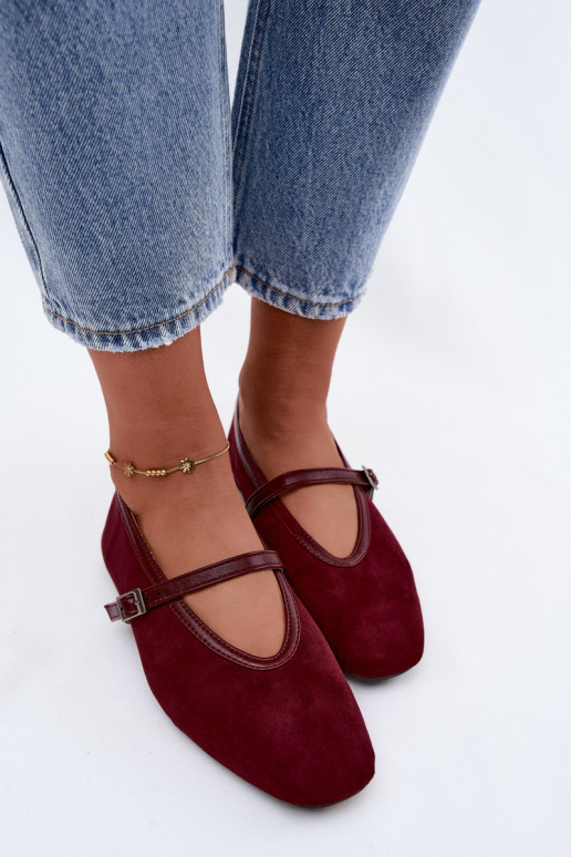 Ballerine bordeaux con cinturini in suede sintetico Felora