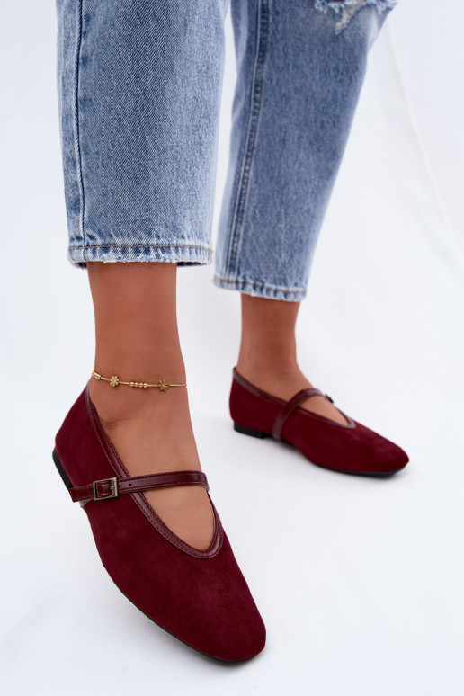Ballerine bordeaux con cinturini in suede sintetico Felora