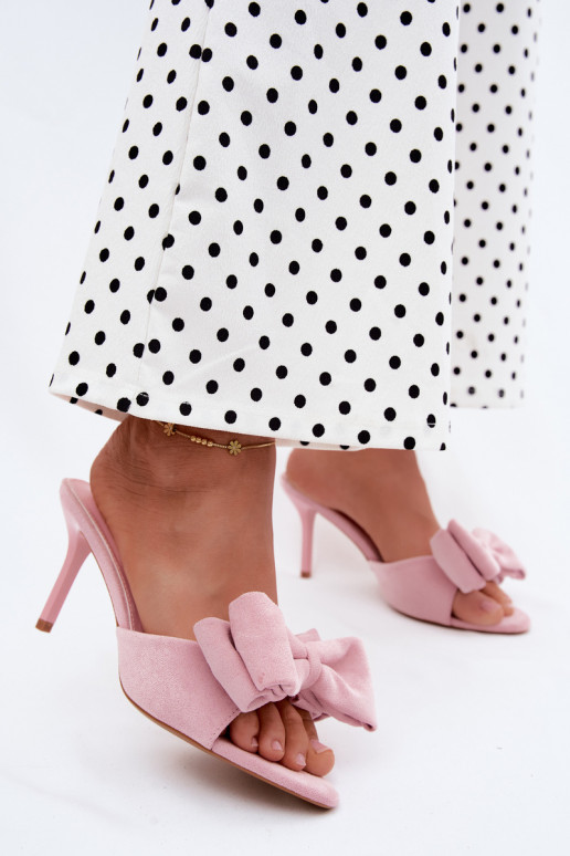 Ciabatte rosa da donna con tacco sottile e fiocchi in suede sintetico Tai turignolia