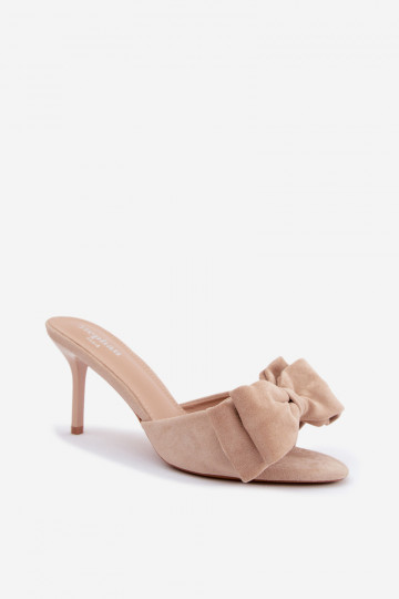 Pantofole da donna con tacco sottile e fiocchi in suede sabbia Tai turignolia 2