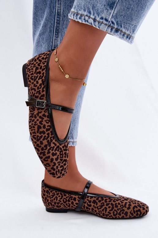 Ballerine con cinturini in suede sintetico con motivo leopardato Camoria