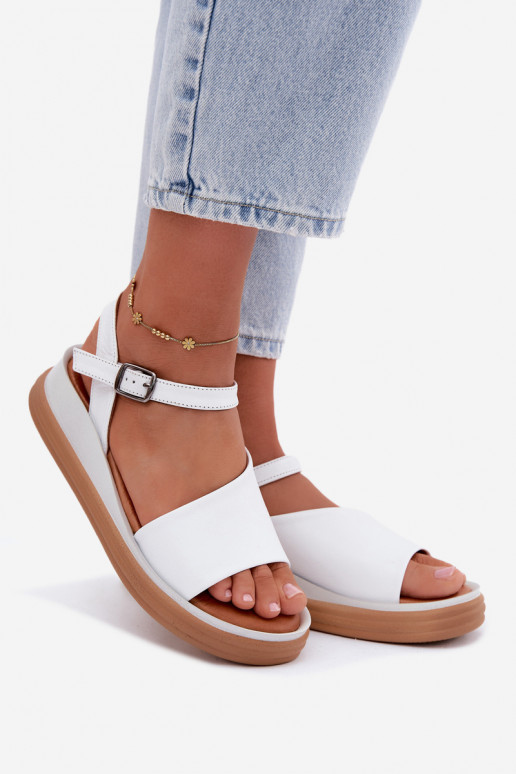 Sandali bianchi da donna con piattaforma