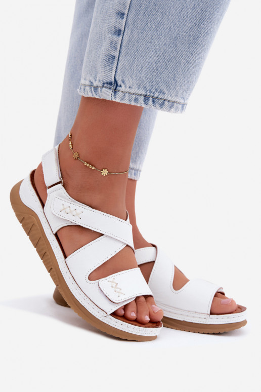 Sandali bianchi da donna con piattaforma