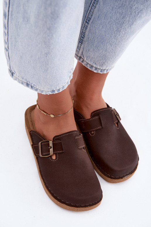 Pantofole con fibbie Inblu, colore cioccolato