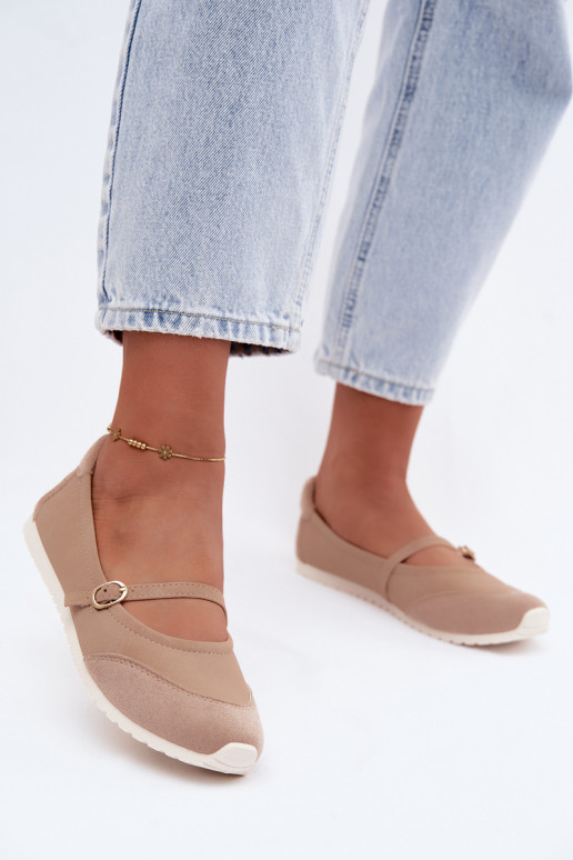 Ballerine in stile sportivo con cinturini sabbiosi Charmy