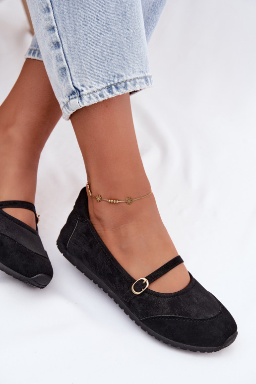 Ballerine in stile sportivo con cinturini neri Charmy