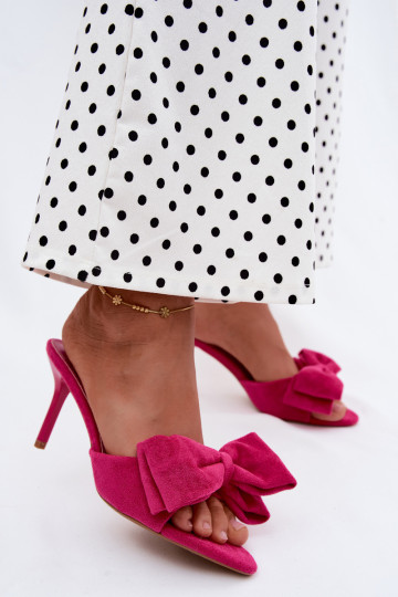 Pantofole da donna con tacchi sottili e fiocchi in ecopelle scamosciata rosa Tai turignolia