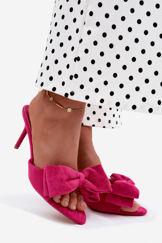 Pantofole da donna con tacchi sottili e fiocchi in ecopelle scamosciata rosa Tai turignolia