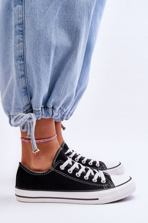 Sneakers basse classiche da donna in nero Vegas