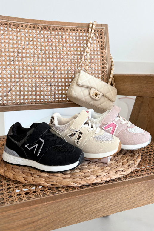 Sneakers per bambini rosa con chiusure in velcro Galisse