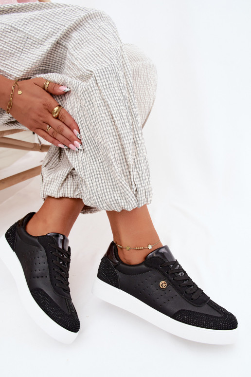Scarpe modello sneakers Femminile Con decorazione colore nero Soothe