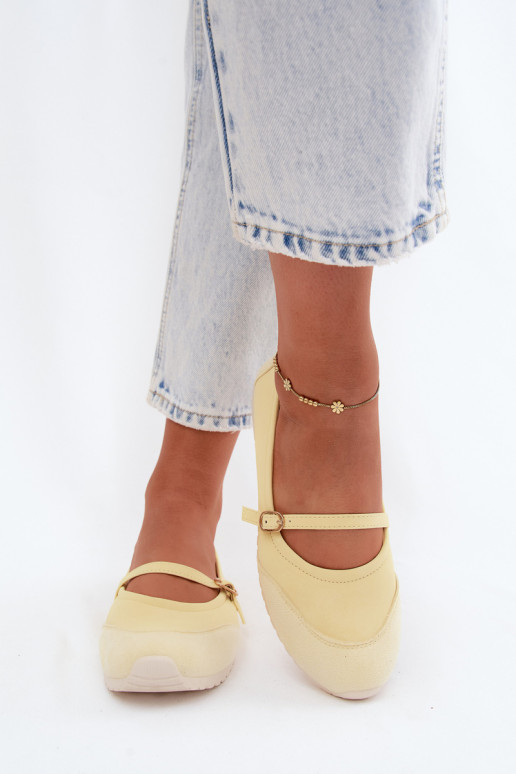 Ballerine sportive gialle con cinturini Charmy