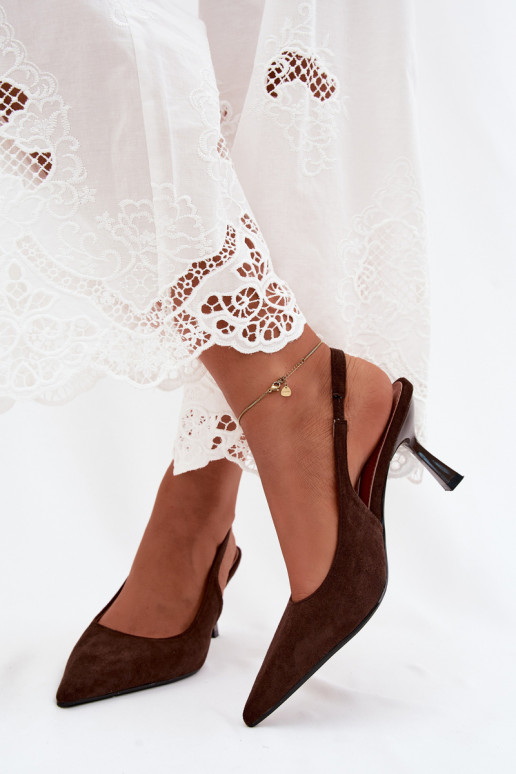 Sandali da donna con tacco sottile in suede sintetico Saria