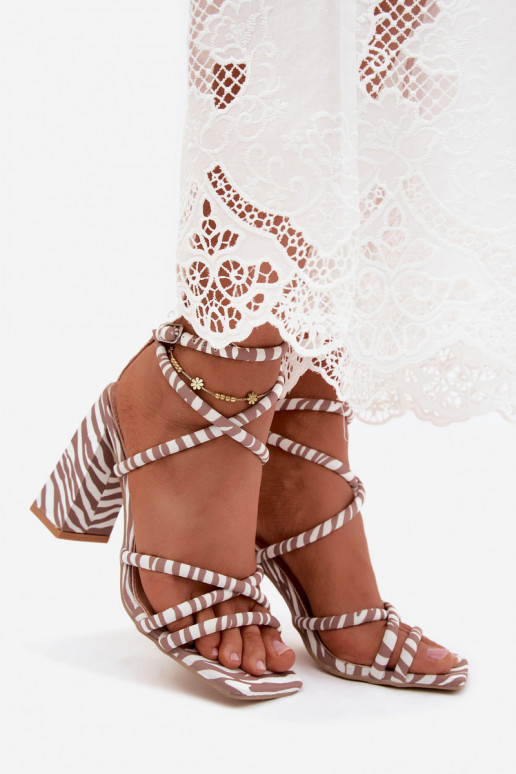Sandali con tacco alto in sabbia Zebra Josette