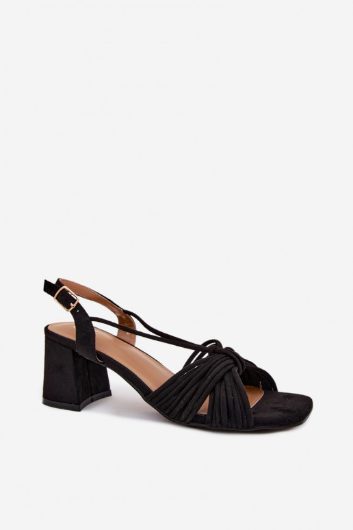 Sandali da donna con cinturini e tacchi in nero Taffina