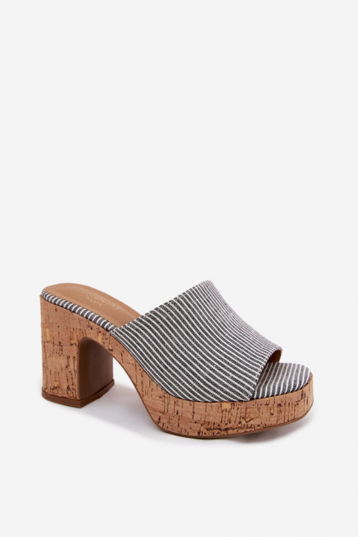 Pantofole da donna con tacchi e righe in nero Poplina