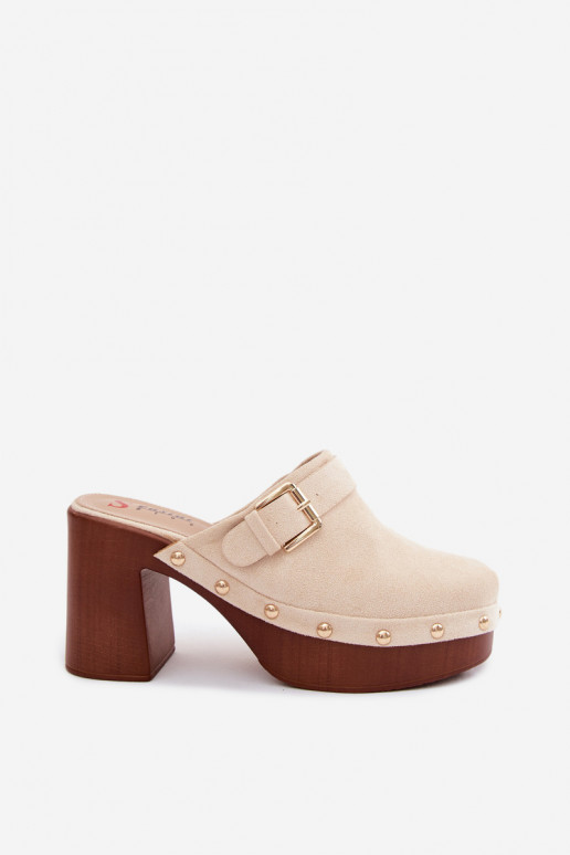 Zoccoli da donna color sabbia con tacchi, fibbie e borchie Lagunelle