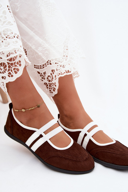 Ballerine sportive color cioccolato con cinturini elastici Donatella