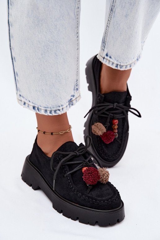 Scarpe con bei dettagli in suede artificiale nero Melonia