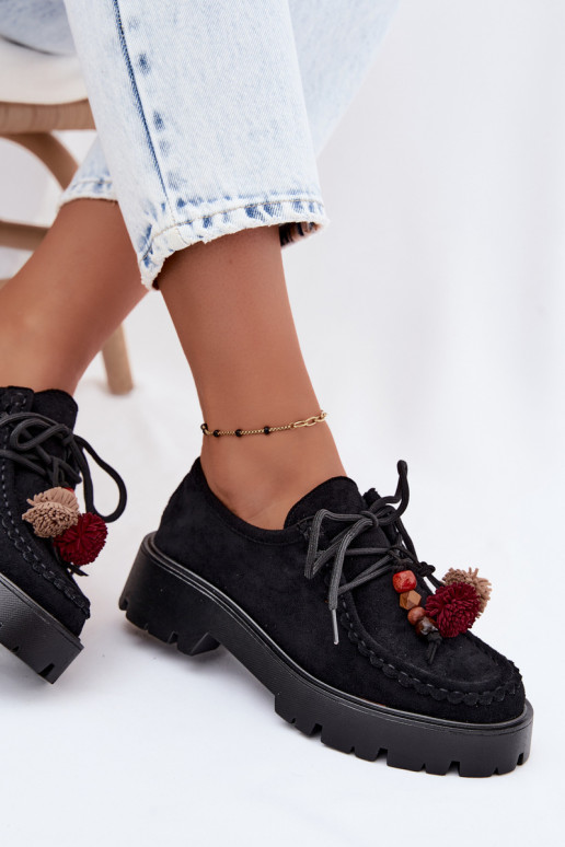 Scarpe con bei dettagli in suede artificiale nero Melonia