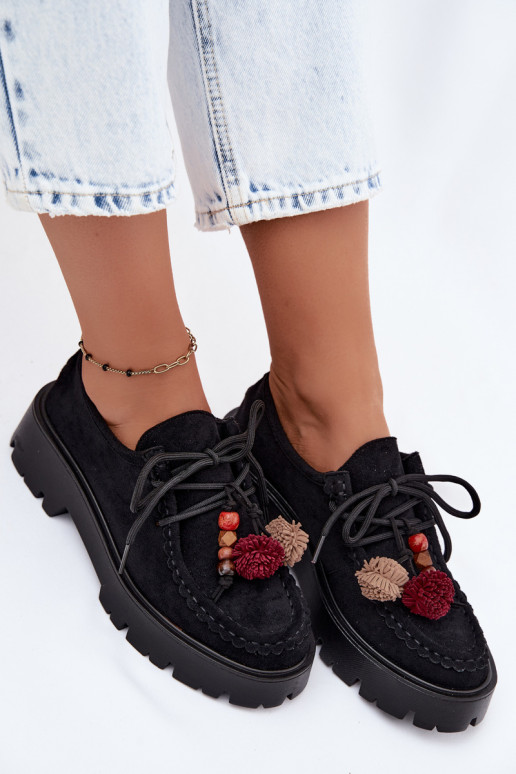Scarpe con bei dettagli in suede artificiale nero Melonia