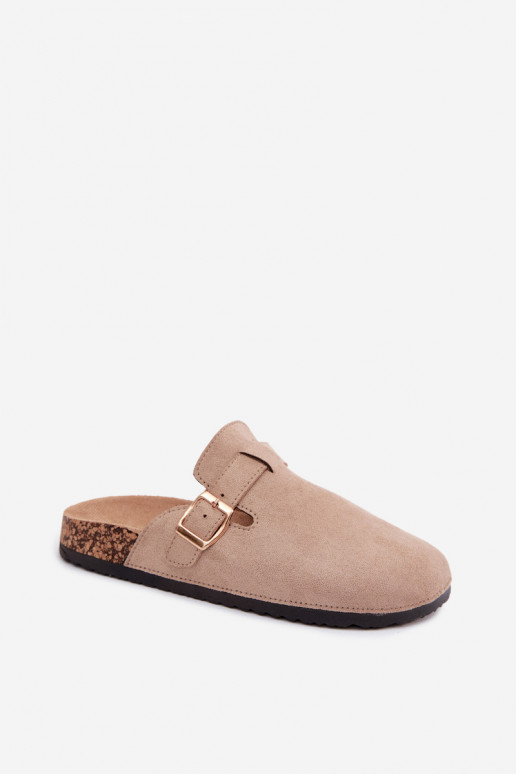 Zoccoli da donna con fibbie in colore sabbia in ecopelle scamosciata Glamora