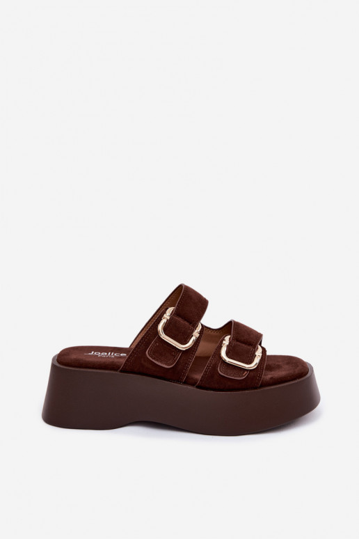 Zoccoli da donna con piattaforma e fibbie in colore cioccolato in ecopelle scamosciata Hazelia
