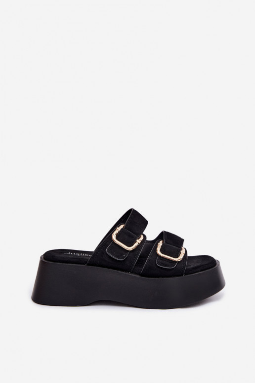 Zoccoli da donna con piattaforma e fibbie in colore nero in ecopelle scamosciata Hazelia