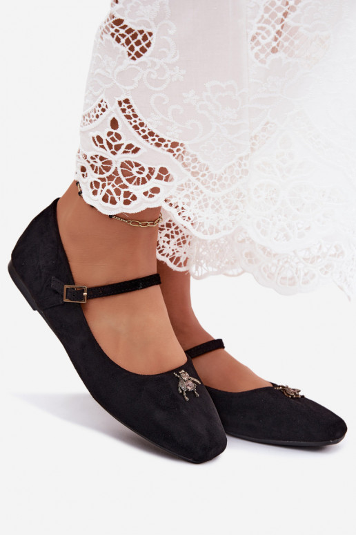 Ballerine da donna con cinturini e fibbie in colore nero in ecopelle scamosciata Pinea