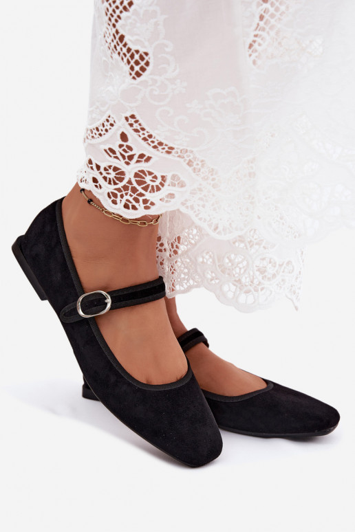 Ballerine da donna con cinturini in colore nero in ecopelle scamosciata Birchia