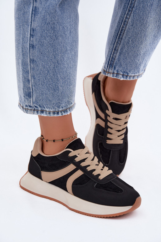 Sneakers da donna con piattaforma in colore nero Laurelia