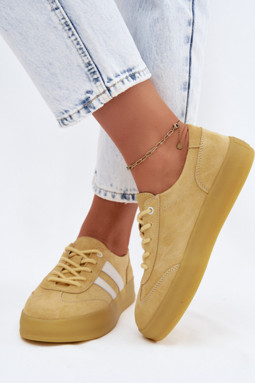 Sneakers gialli in suede con piattaforma Artelle