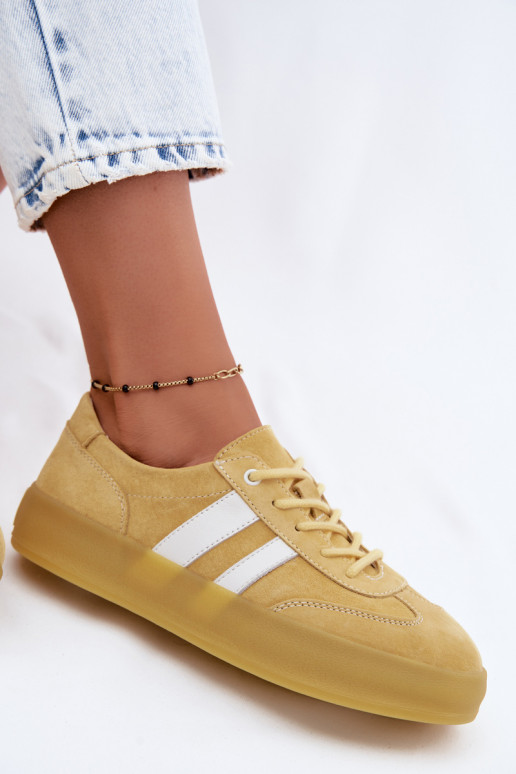Sneakers gialli in suede con piattaforma Artelle